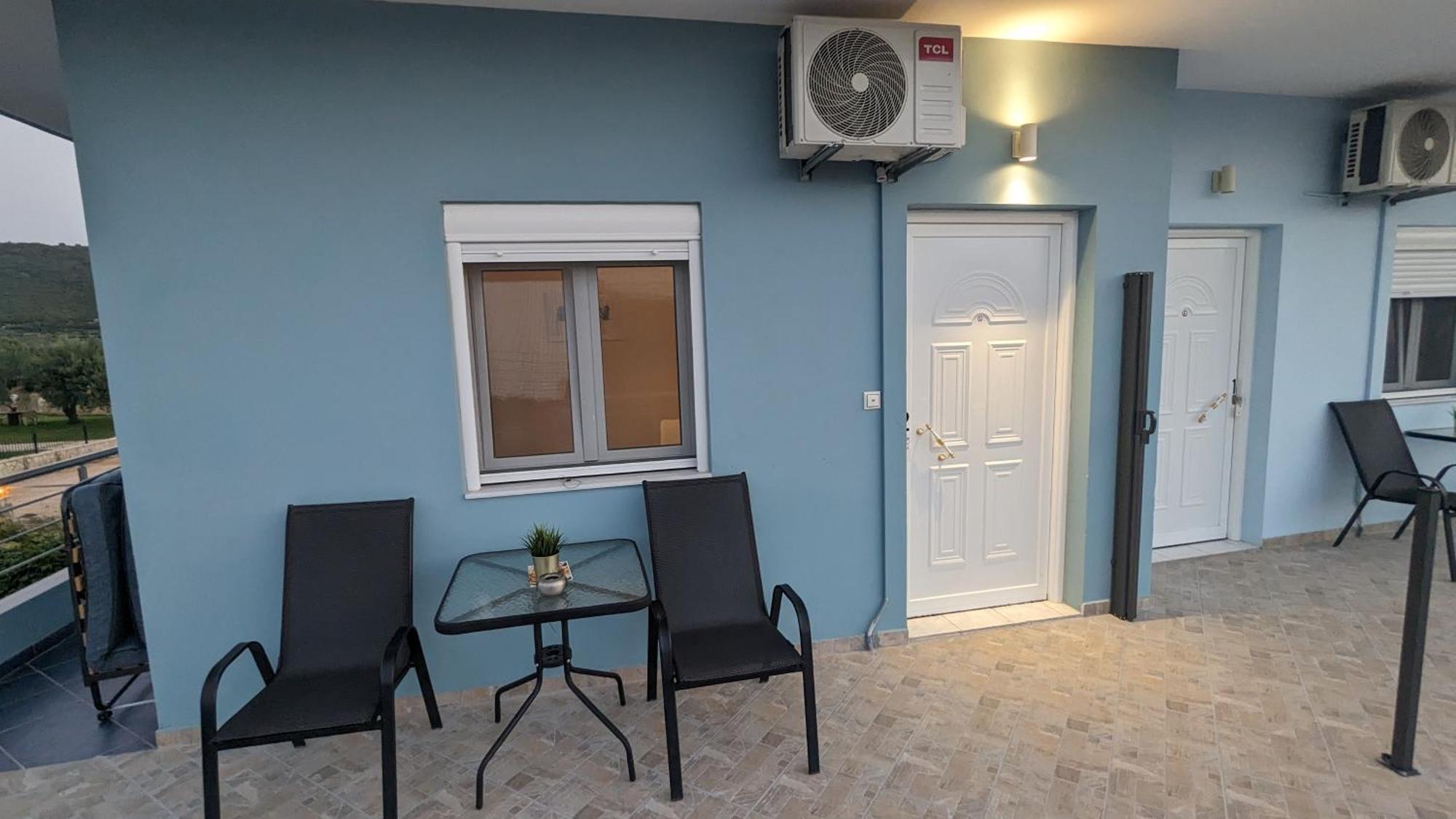 Valanidorachi Pame Apartments Only Adults מראה חיצוני תמונה